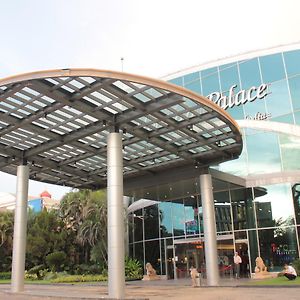 Holiday Palace
